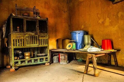 Vì sao thang máy có gương, nhà sản xuất nêu 3 lý do khiến nhiều người bất ngờ